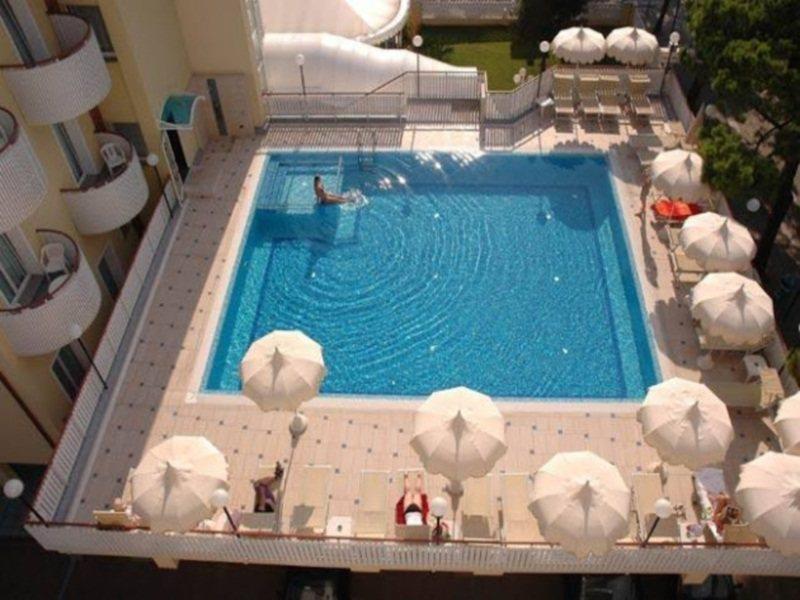 Salus Smart & Chic Hotel Lido di Jesolo Ngoại thất bức ảnh