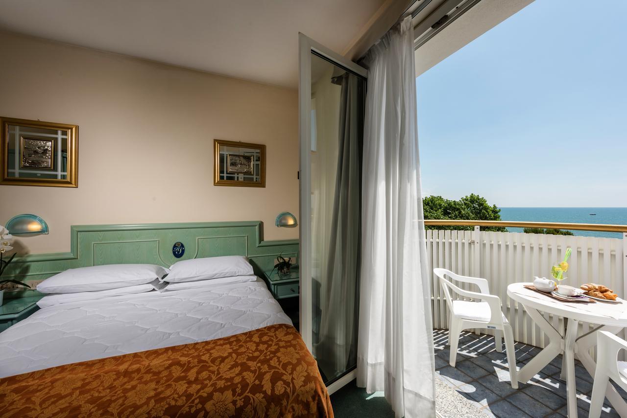 Salus Smart & Chic Hotel Lido di Jesolo Ngoại thất bức ảnh